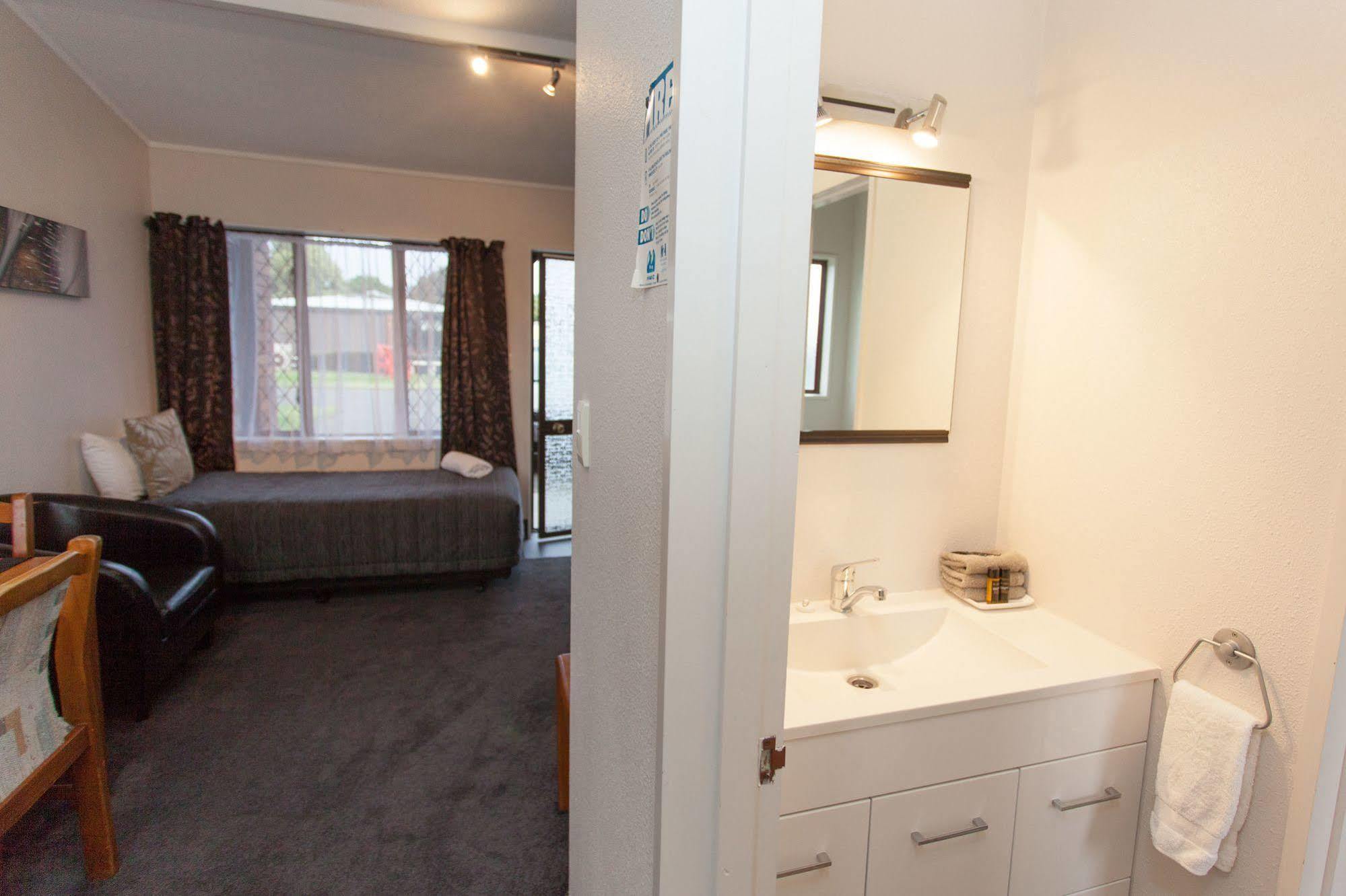 واكتاين Alton Lodge Motel المظهر الخارجي الصورة